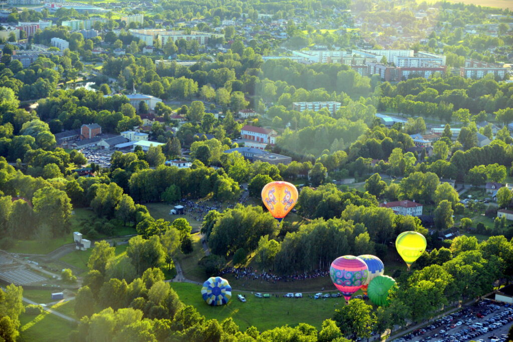 Gaisa baloni Valmierā