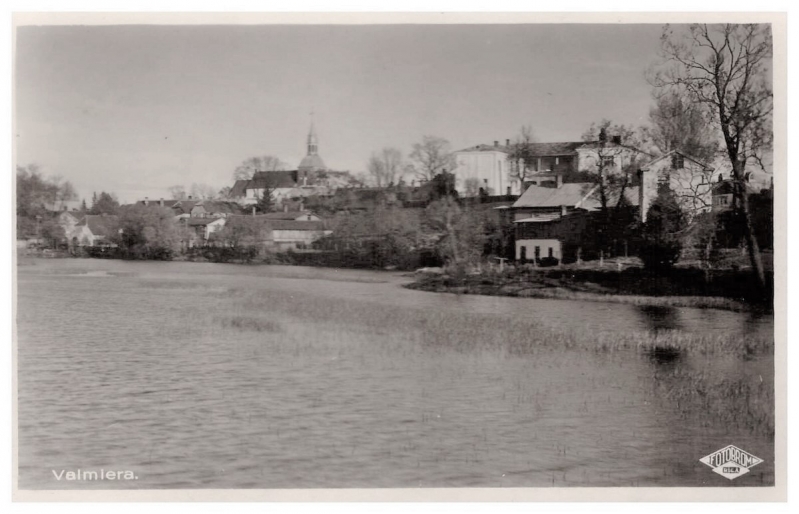 Skats uz Ziloņu ielas mājām 1930.gados - pirms ielas iztaisnošanas