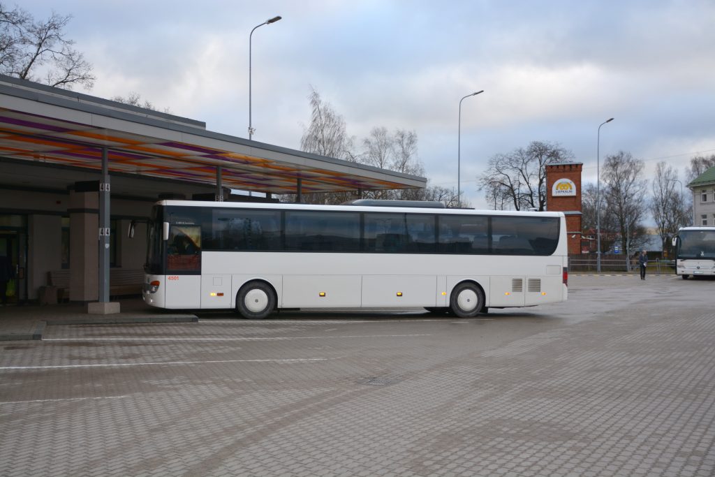 SIA “VTU Valmiera” informē, ka skolēnu pavasara brīvlaikā, no 14. līdz 18.martam (ieskaitot), būs izmaiņas reģionālās nozīmes autobusu kustībā.