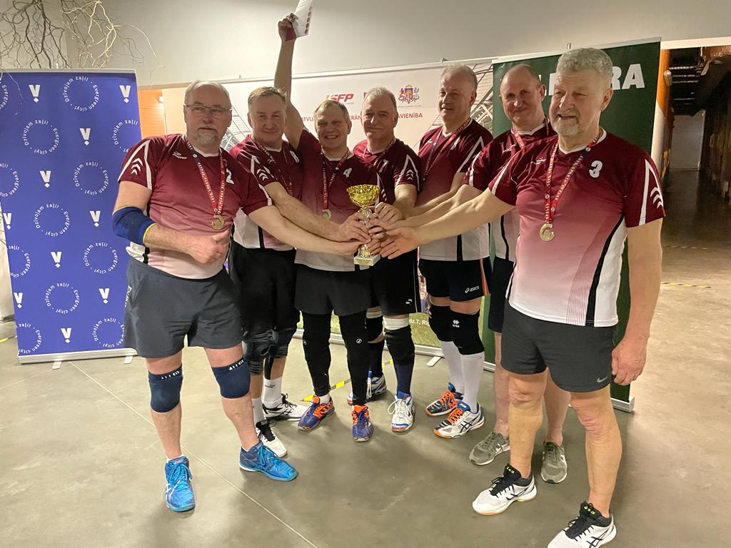 5.martā Valmieras Pārgaujas sākumskolā norisinājās Latvijas Sporta veterānu – senioru savienības (LSVS) Latvijas pašvaldību 59. sporta spēļu finālsacensības volejbolā. Valmieras novada komandām 1.vietas dāmu 60+, kungu 40+ un 60+ grupās