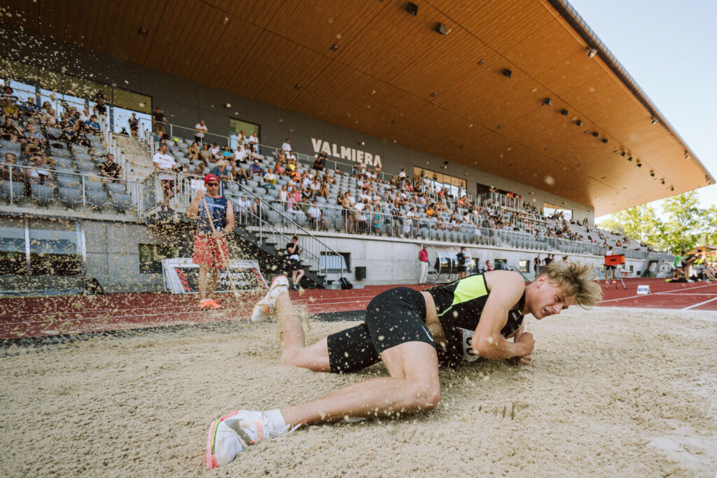 Jāņa Daliņa stadions uzņem Latvijas labākos vieglatlētus