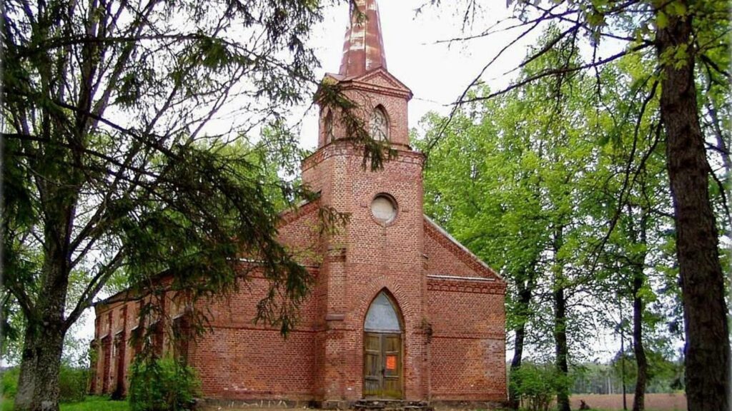 Nakts koncerts Piksāru baznīcā "Pirms saulīte rotājas"