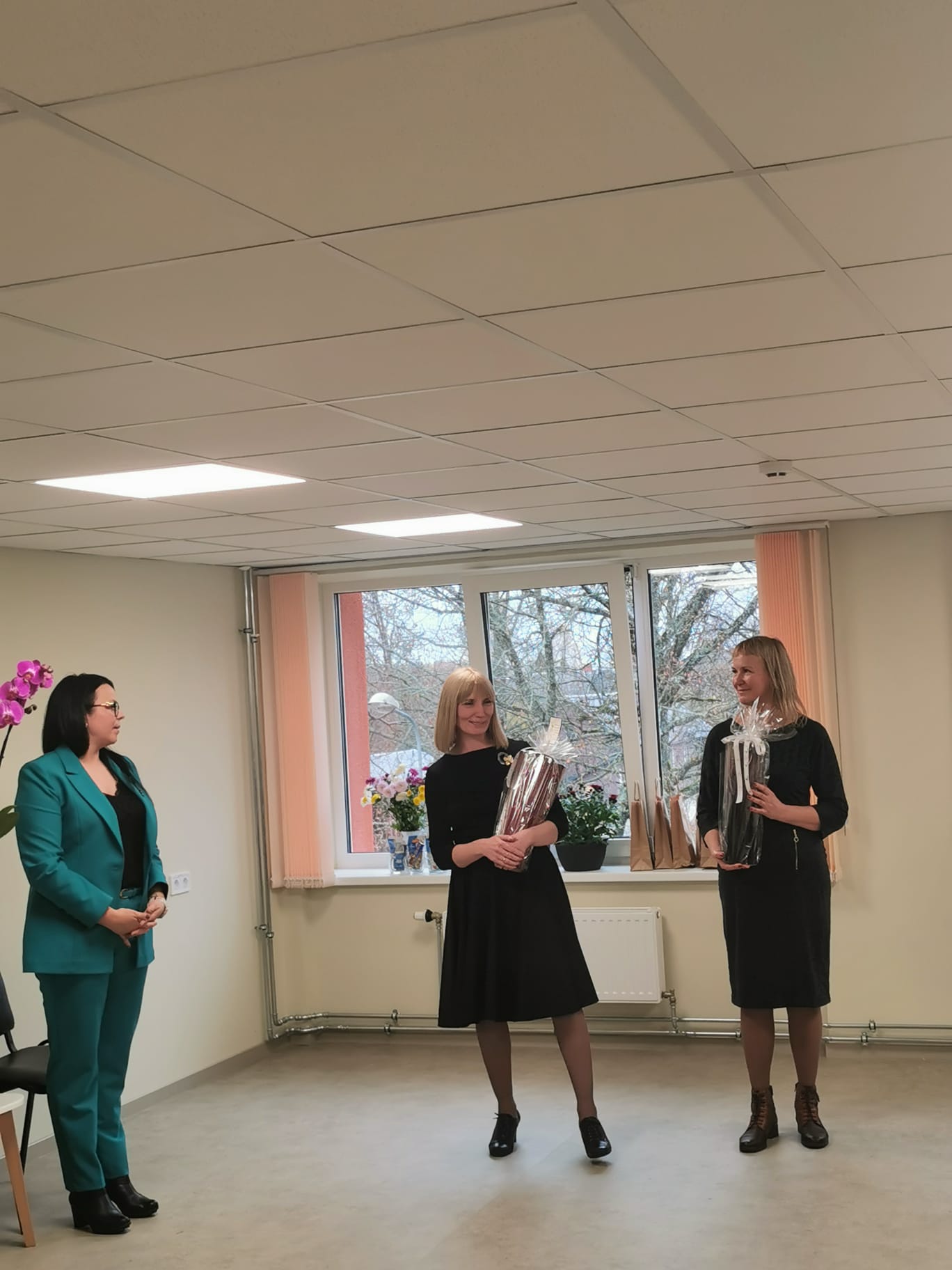 Mazsalacā atklāti biedrības “Latvijas Samariešu apvienība” sniegtie atbalsta centra “Laiva” sociālie pakalpojumi