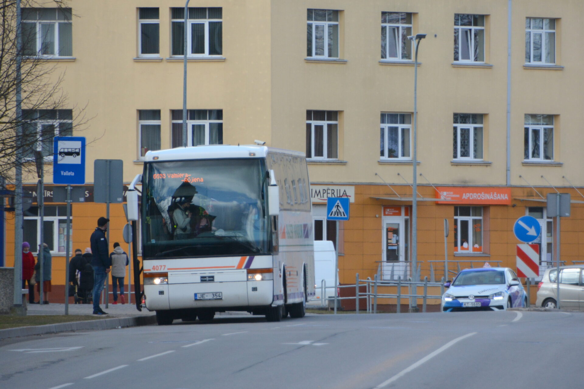 SIA “VTU Valmiera” informē par izmaiņām maršrutu autobusu kustības sarakstos no 6. līdz 11. aprīlim (ieskaitot).