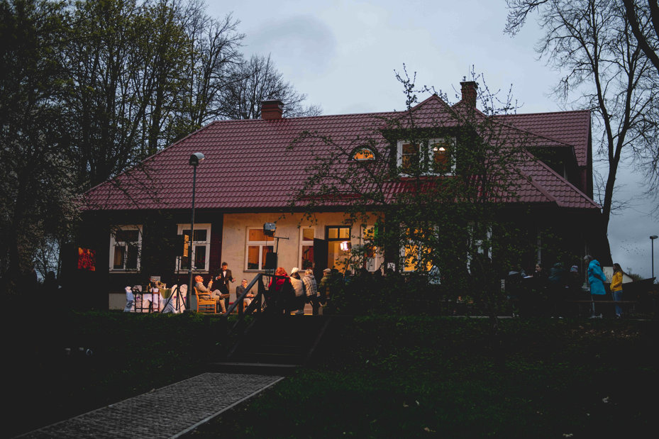 Muzeji glabā stāstus, kas prot pārsteigt, var mainīt, aicina uzzināt, rosina darīt, spēj iedvesmot un liek domāt. Stāstus, kas apliecina, ka vēsture un tagadne ir pastāvīgā mijiedarbībā. Aicinām 13. maijā uz Muzeju nakti Valmieras novadā!