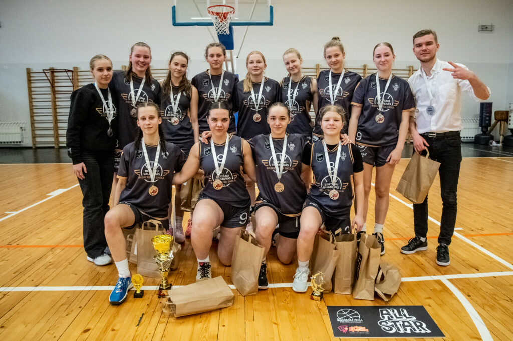 Bertānu Valmieras basketbola skola