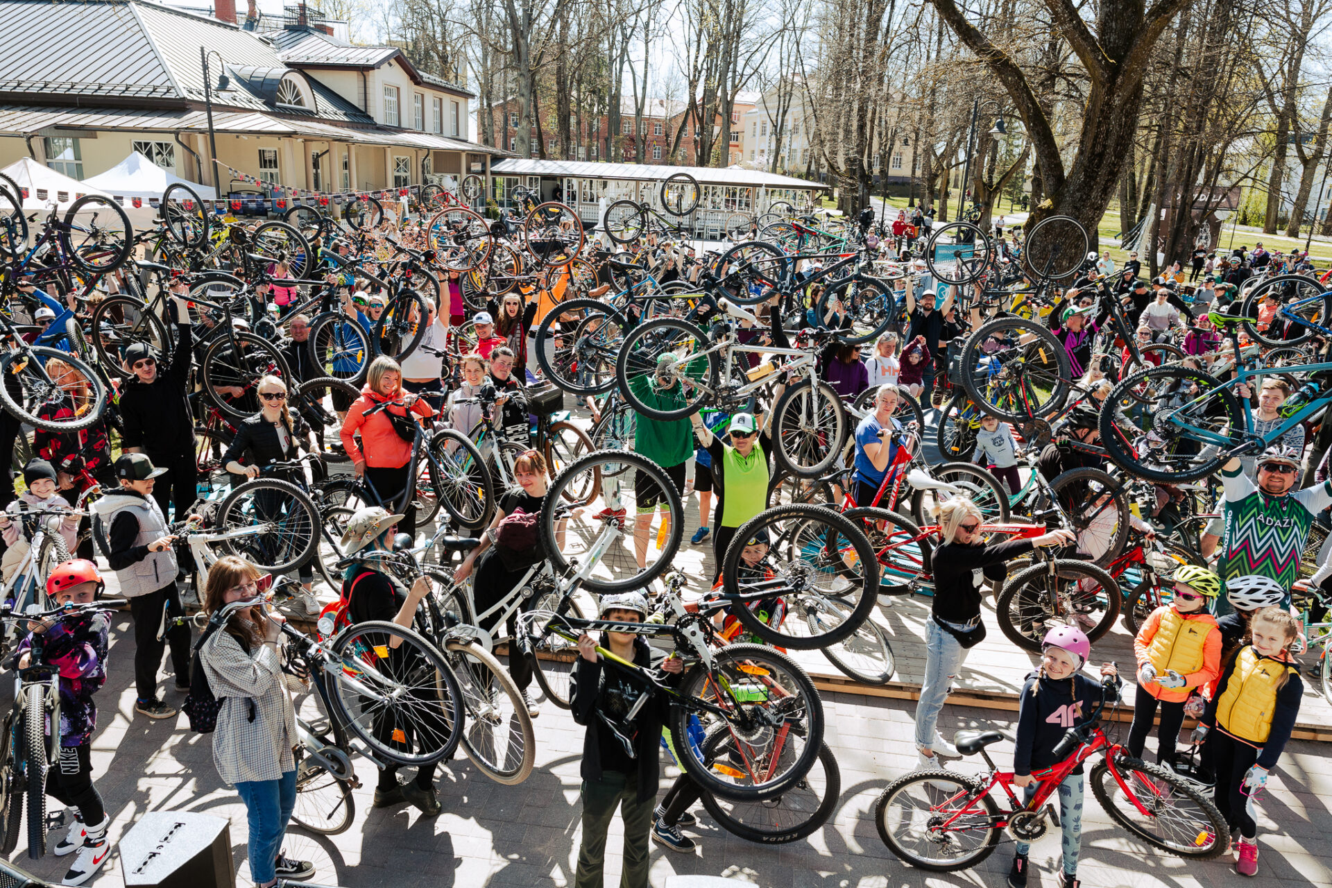 Velo kino festivāls KINO PEDĀLIS jau šajā nedēļas nogalē Valmierā