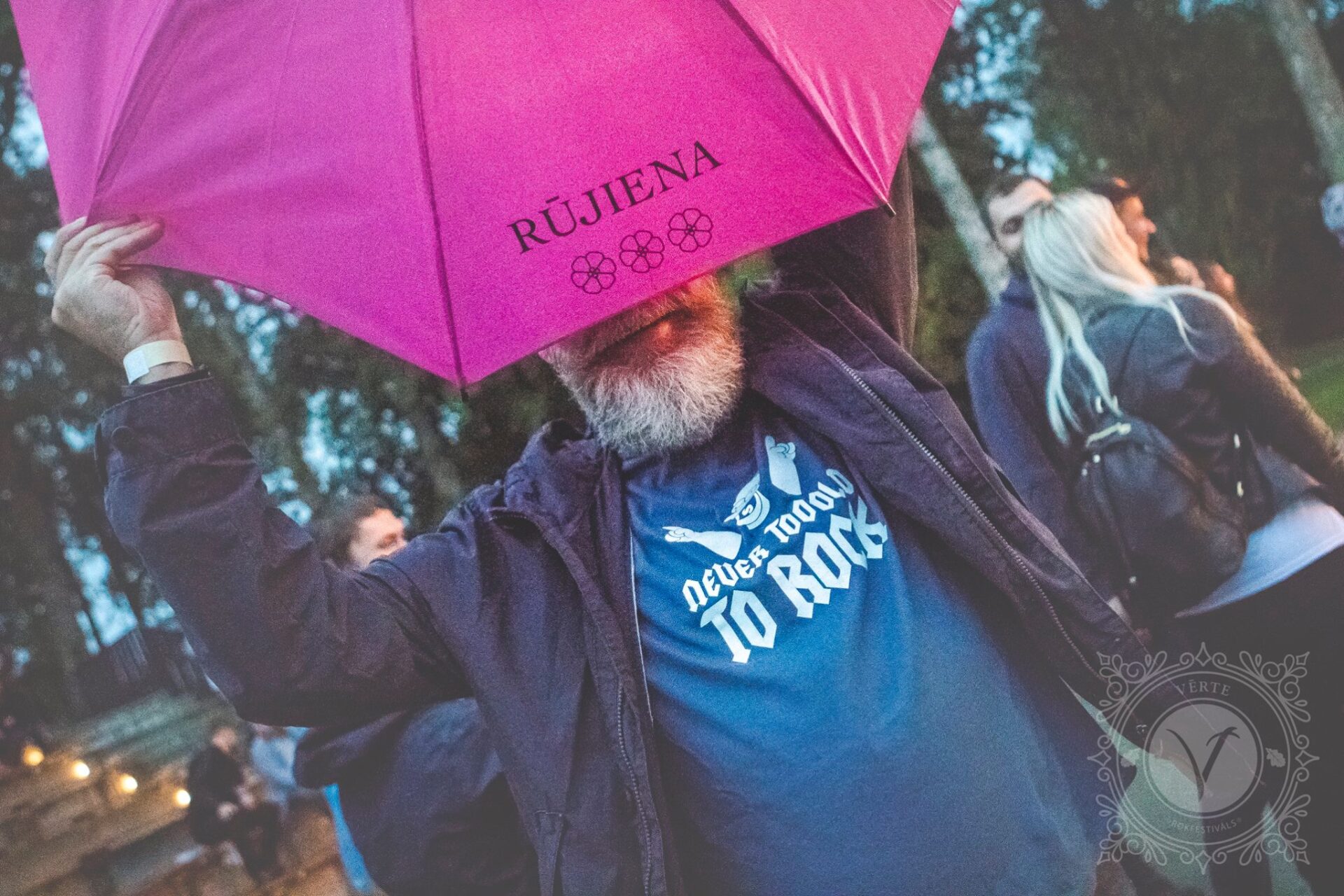 Mainīt teksta līdzinājumu Parāda vairāk bloku rīku Rūjienā notiks rokfestivāls “Vērte” 2023