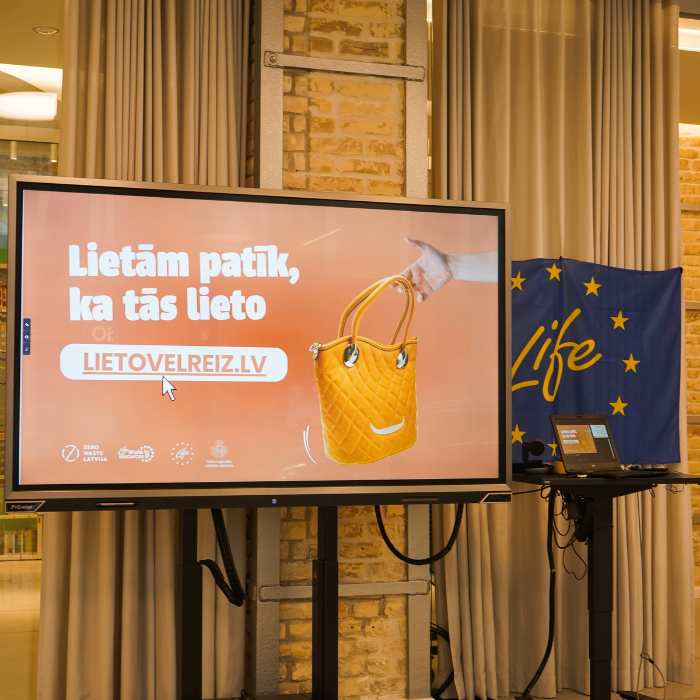 Lai veicinātu aprites ekonomiku, 1. novembrī   biedrība “Zero Waste Latvija” kopā ar partneriem – SIA “ZAAO”, biedrību “Zaļā brīvība”,  SIA “CleanR” un SIA “Eco Baltia VIDE” atklāja digitālo platformu aprites ekonomikas veicināšanai Lietovelreiz.lv. 