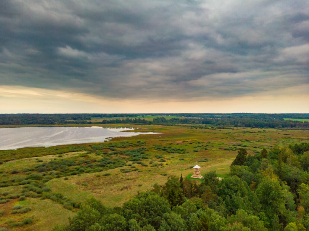 Pļavas pie Burtnieka. Foto: Uģis Brālēns