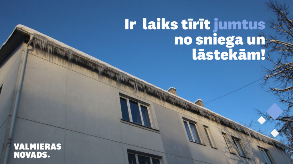 vizuālis ar lāstekām uz jumta