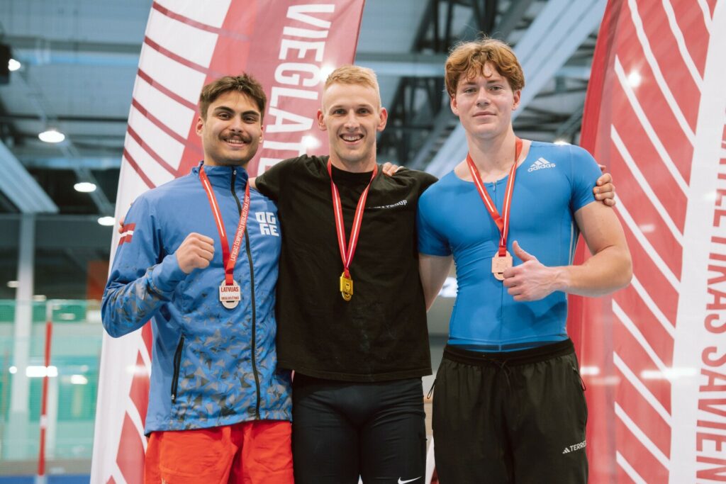 Latvijas čempionāts telpās