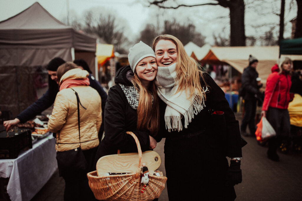 Valmiermuižā aicina uz pavasara saulgriežu svinībām un tirdziņu "Gardu muti" un GreenFest