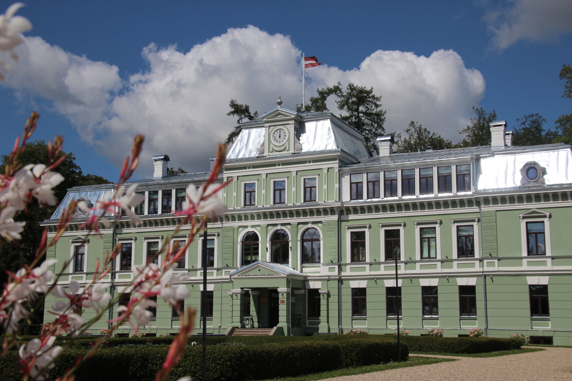 Kocēnu pamatskola