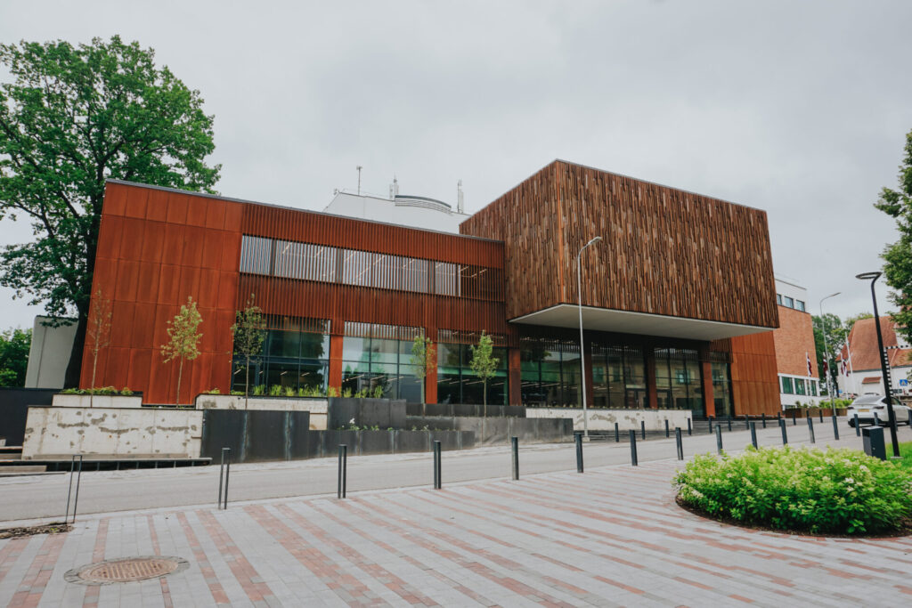 Valmieras teātra fasāde