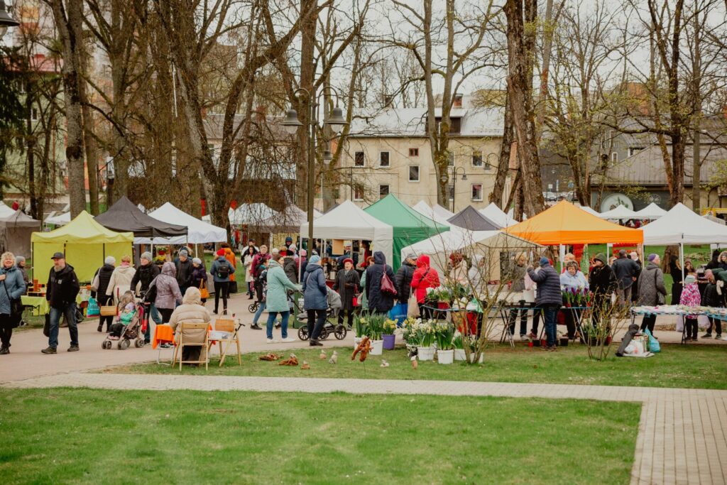 Vecpuišu parkā norisināsies Pavasara tirdziņš