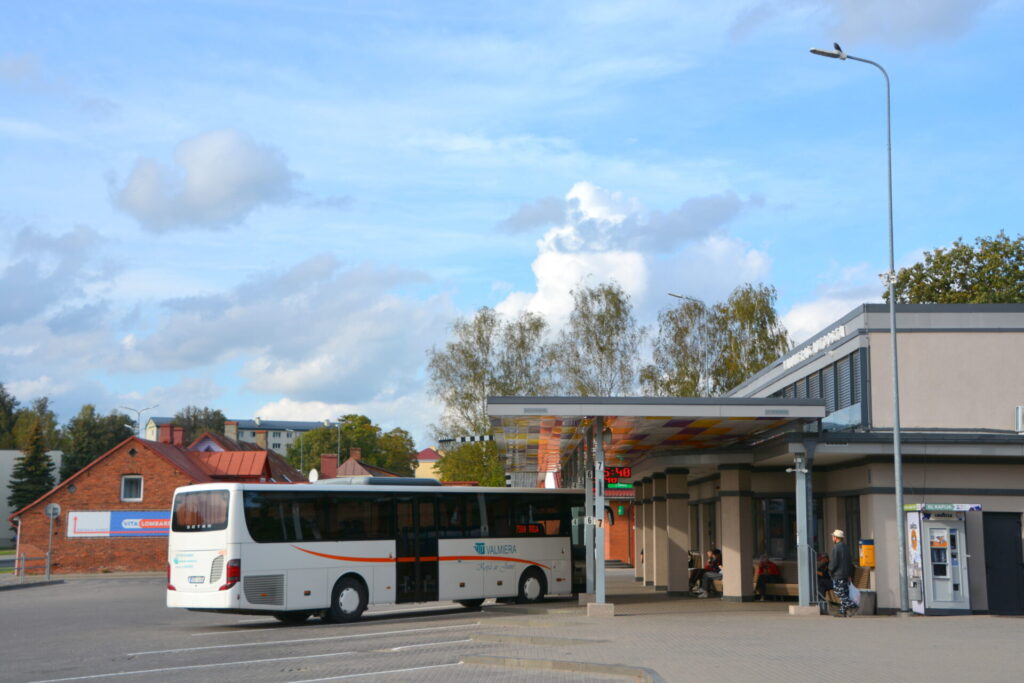 Izmaiņas autobusu kustībā maršrutā Valmiera – Vaidava – Rubene – Valmiera