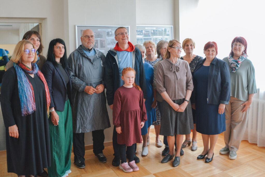 Latvijas un Igaunijas prezidenti tiekas Valmieras novada Ramatā, atzīmējot pirmo grāmatu latviešu un igauņu valodā 500. gadadienu