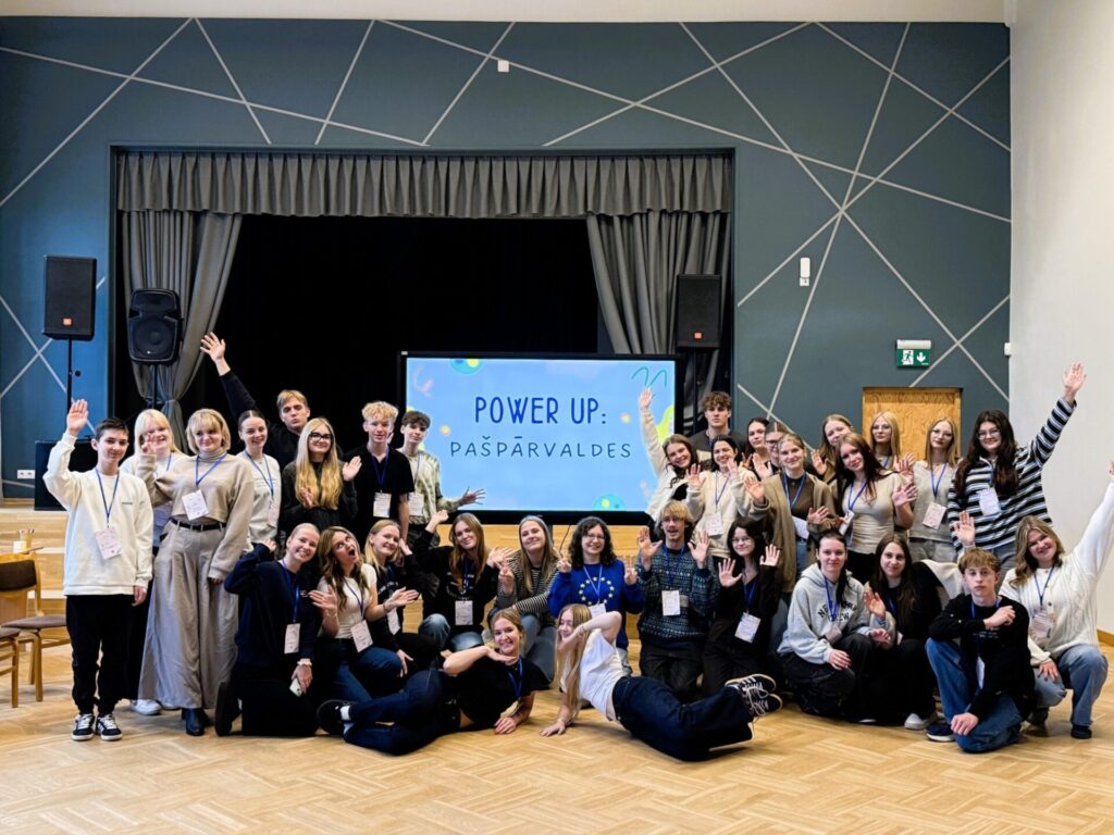 Skolēnu pašpārvaldes