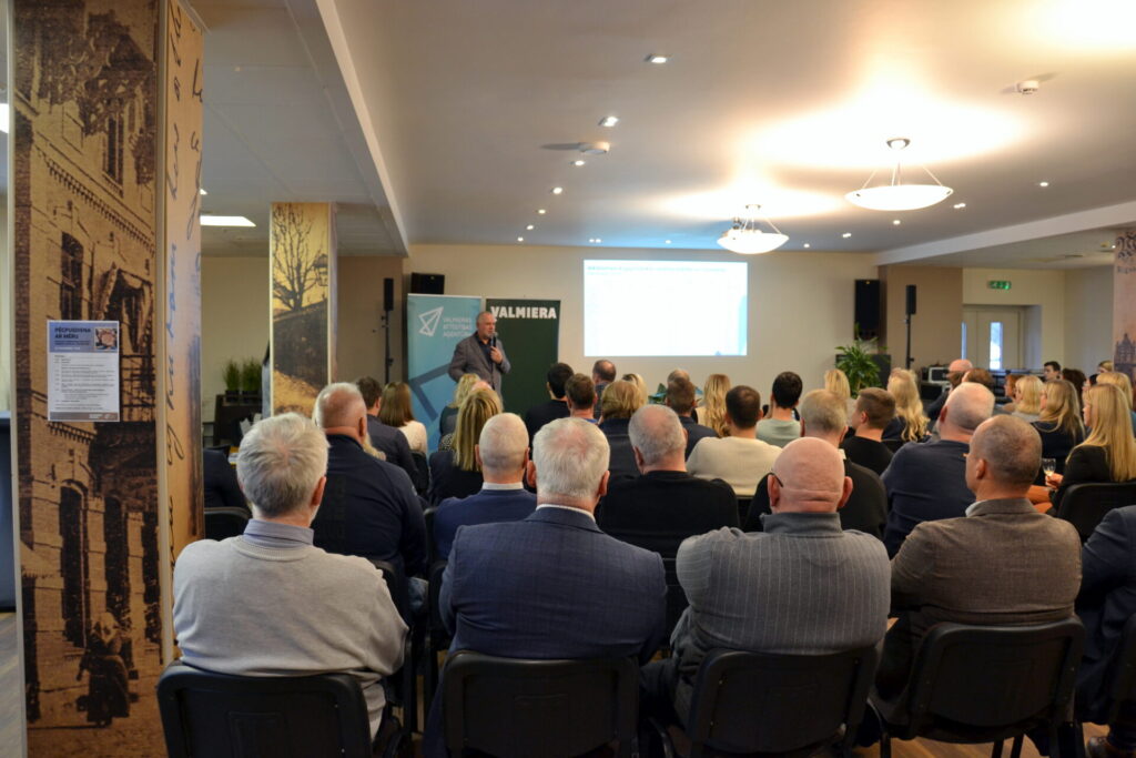 Valmierā norisinājās uzņēmēju, publiskā sektora un izglītības sektora ekspertu diskusija