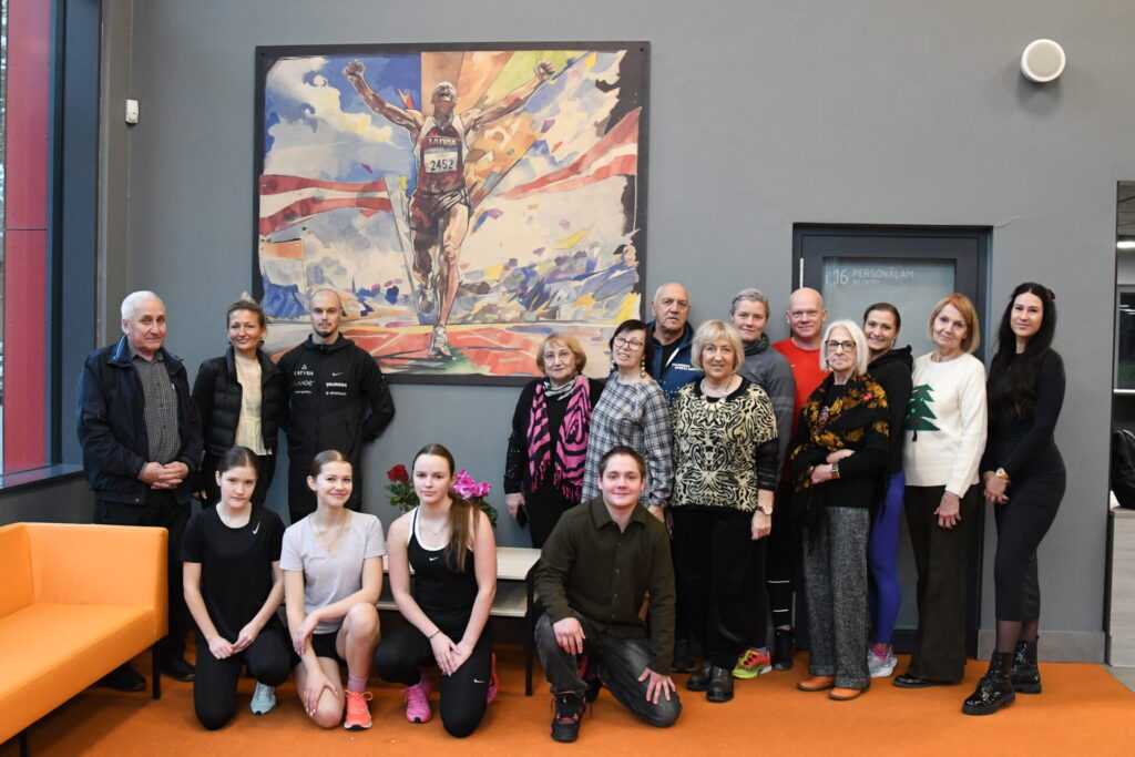 Valmierā Aigara Fadejeva 50. dzimšanas dienā notika Atmiņu brīdis, pulcējot ģimeni, sportistus un jauno paaudzi