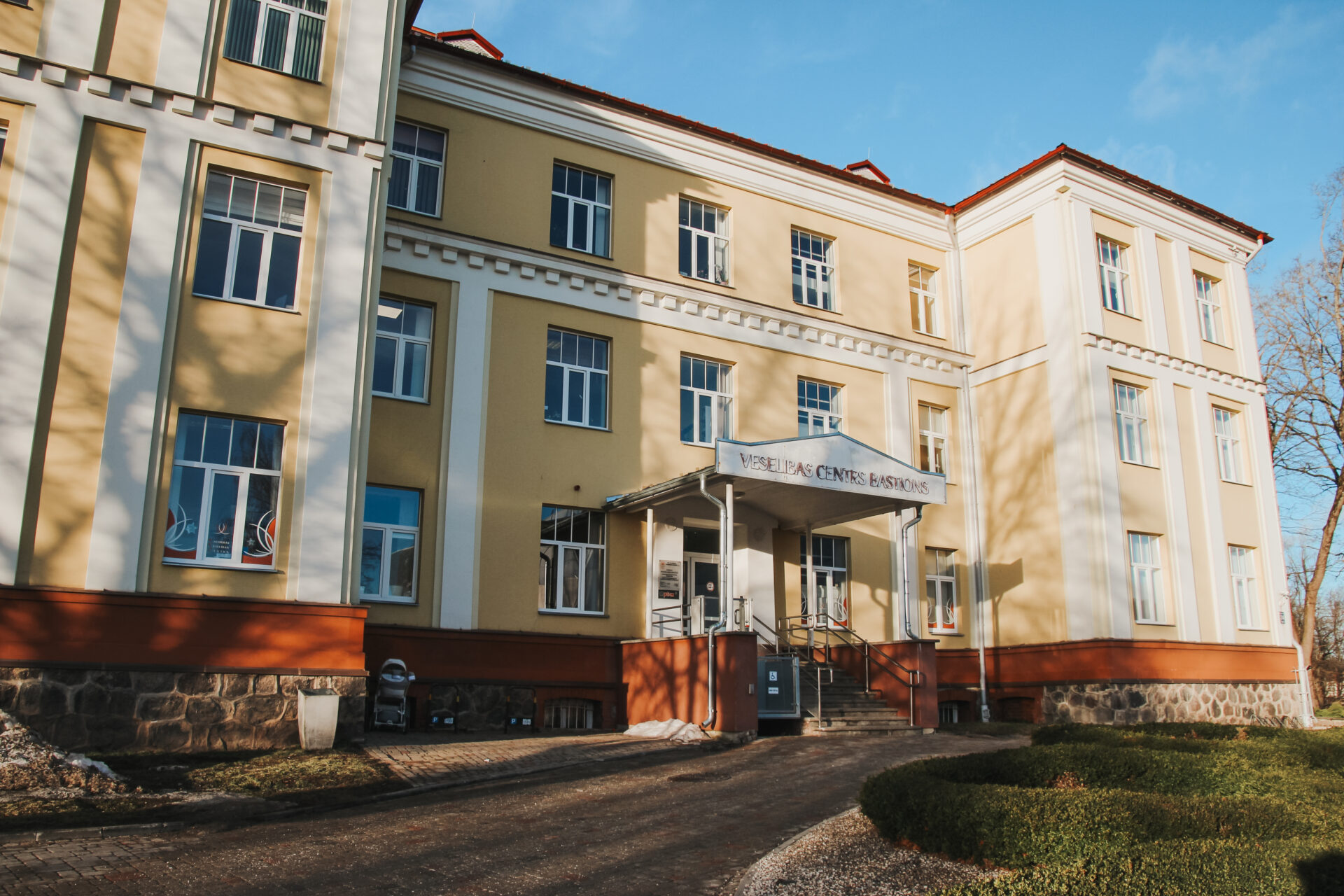 Bastiona ielā 24, Valmierā