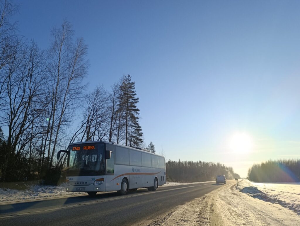 No 9. februāra mainīs reģionālās nozīmes autobusu kustības sarakstus