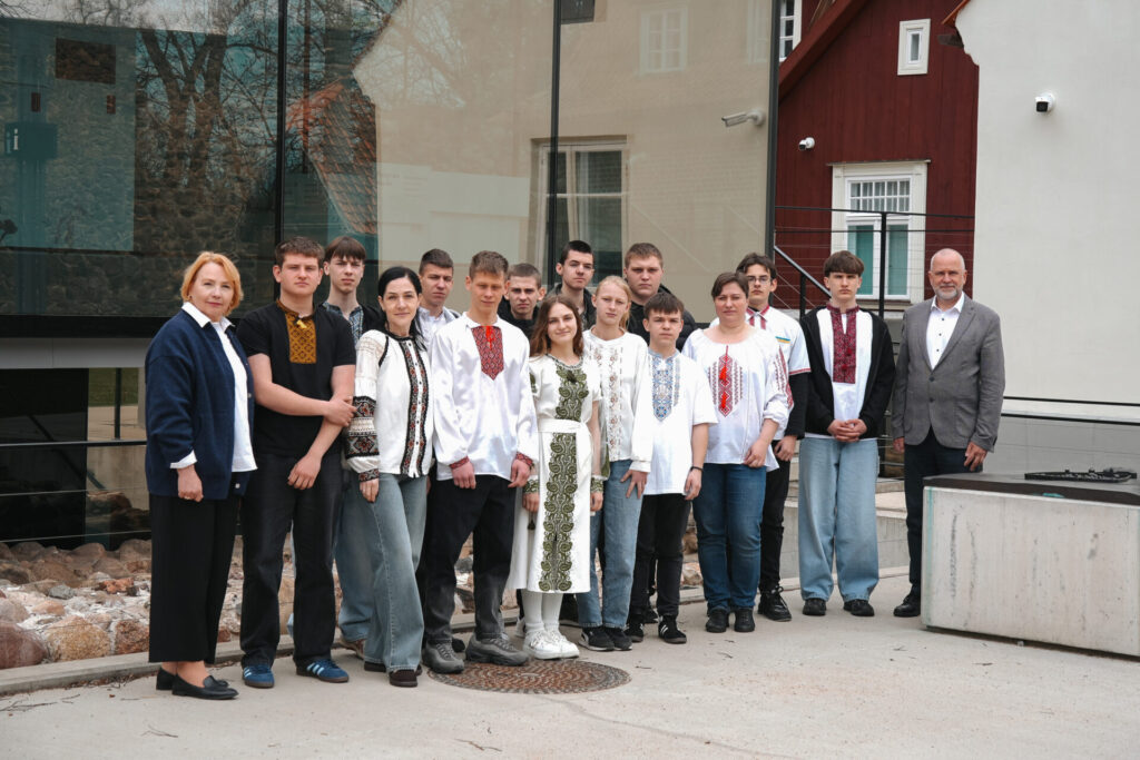 Valmieras novadā viesojas topošie speciālisti no Ukrainas