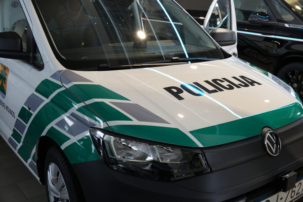 Valmieras novada pašvaldības policija stiprina ceļu satiksmes drošību