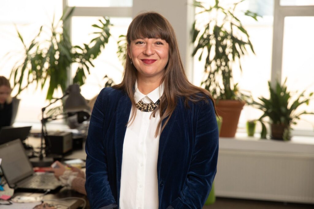 Valmieras 2. vidusskolā lekcija par uzticībā balstītu attiecību veidošanu ar bērniem