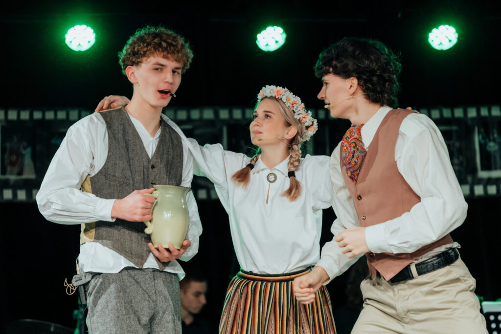 Valmierā notiks XIX Latvijas bērnu un jauniešu teātru festivāls “..un es iešu un iešu!”