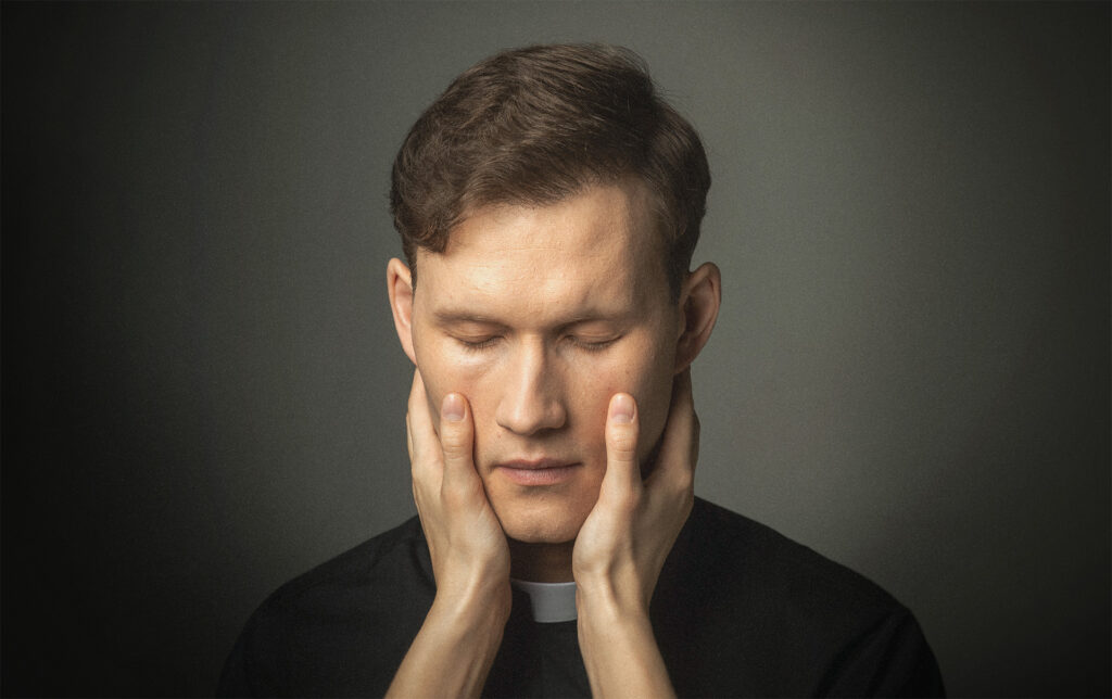 Valmieras teātrī top psiholoģiskā drāma “Šaubas”