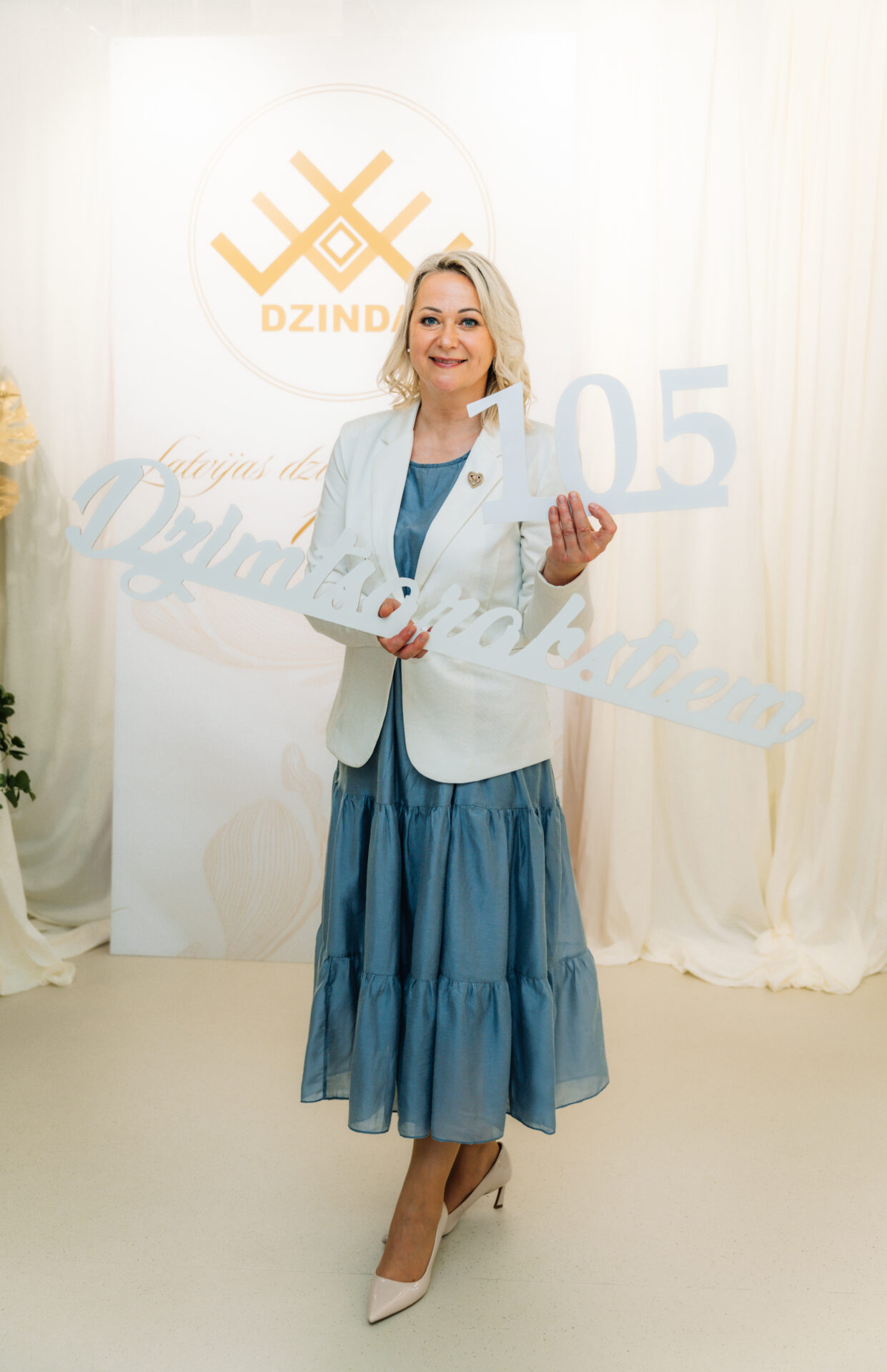 dzimtsarakstiem 105 svinīgā norise