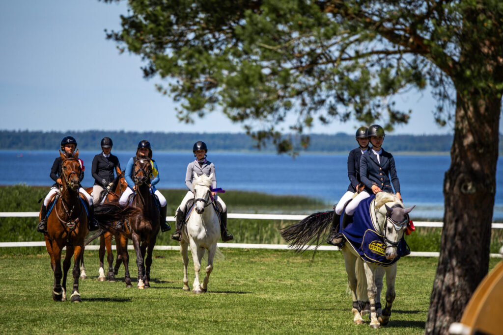 Burtniekos norisināsies jātnieku sporta sacensības