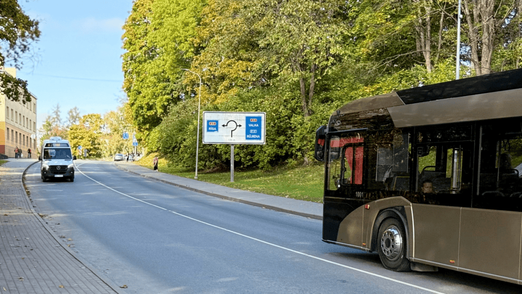 Autobusi Valmierā
