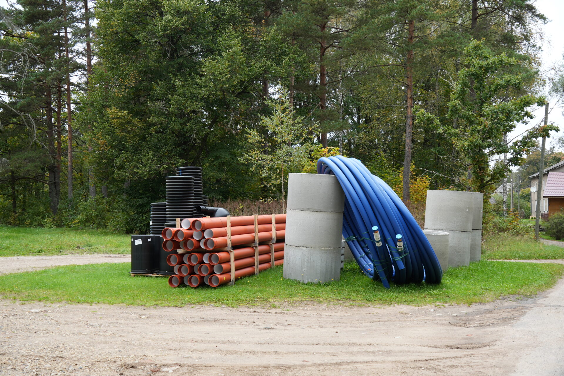 Upes ielas būvmateriāli